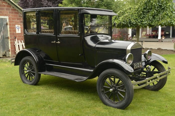 Ford Model-T.