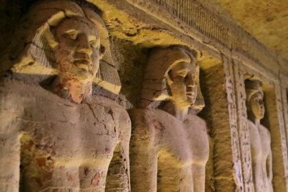 4400 yıllık Mısır mezarı ilk kez açıldı