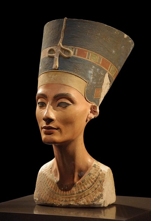 Firavun Ahenton'un eşi Kraliçe Nefertiti'nin büstü.