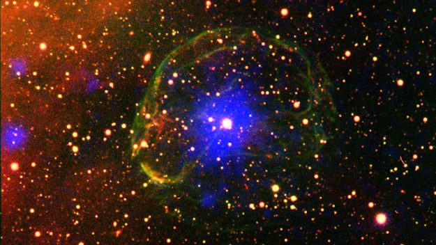 Dönen nötron yıldızları atomik saatleri ayarlamaya yardım ediyor