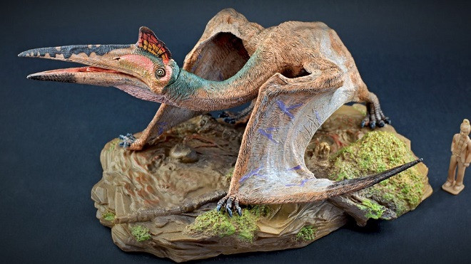 ejderha ile benzeşen Quetzalcoatlus yaklaşık 15 metre kanat açıklığına sahipti ve yaklaşık 500 kilo ağırlığındaydı.