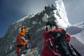 everest dağcı tırmanışı