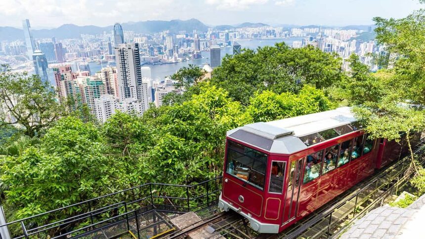 cropped hong kong tren manzarası