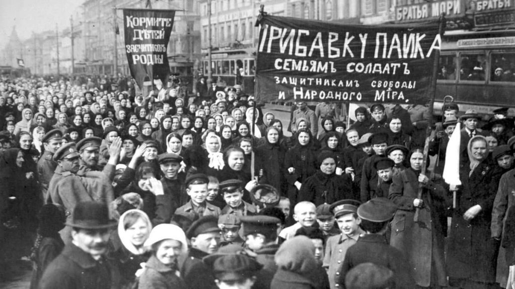 Rus Sovyet Bolşevik Ekim Devrimi