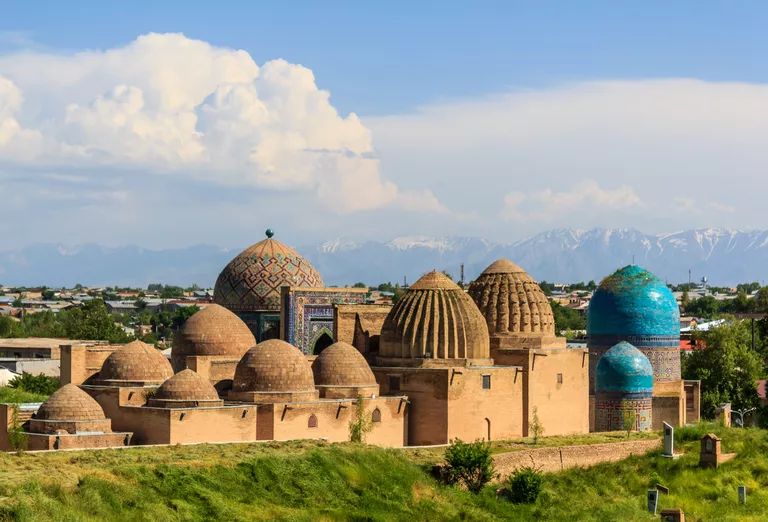 özbekistan'da semerkand şehrini gösteren bir fotoğraf