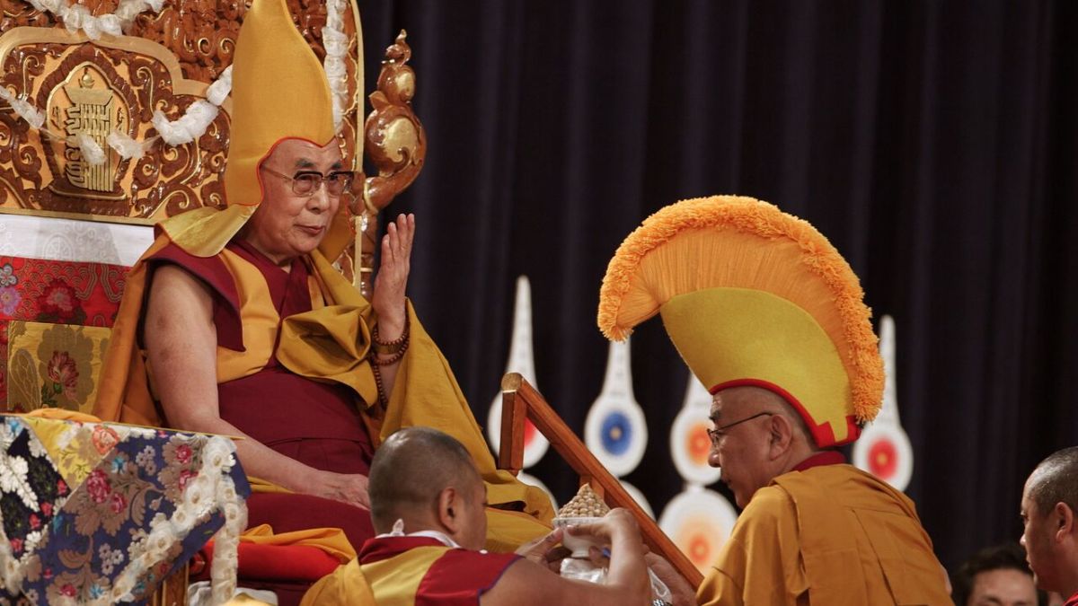 14. dalay lama ayinde