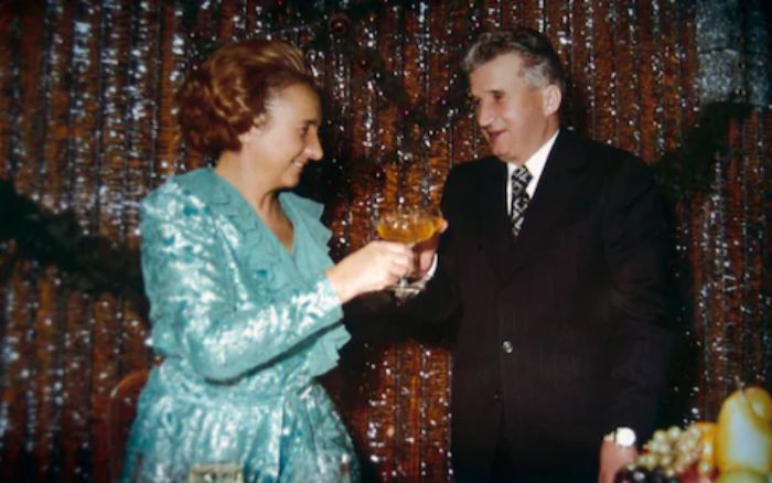 Nikolay ve Elena Çavuşesku