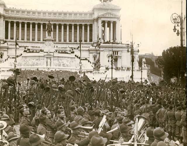 Benito Mussolini'nin 1930 Roma mitingi