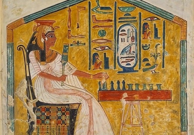 Kraliçe Nefertari