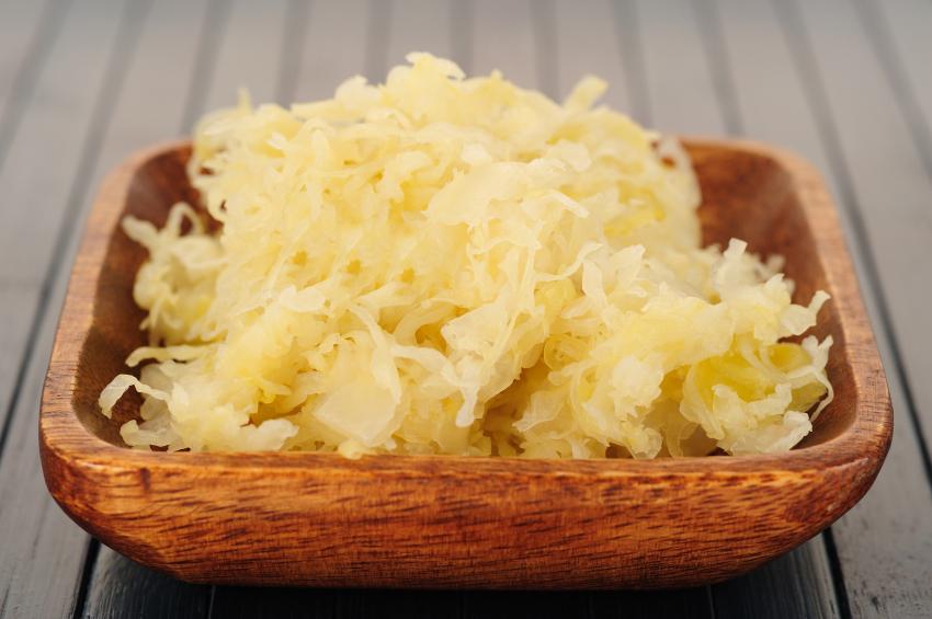Lactobacillus plantarum içeren Alman lahana turşusu sauerkraut 