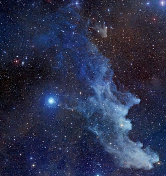 Rigel yıldızı ve yakınındaki nebula