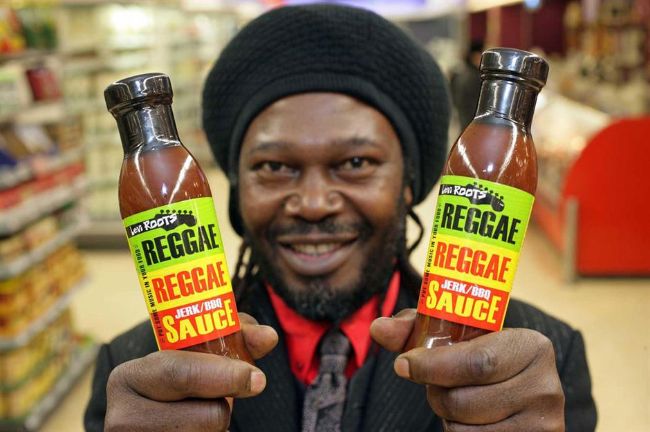 Levi Roots'un Reggae Reggae Sosu