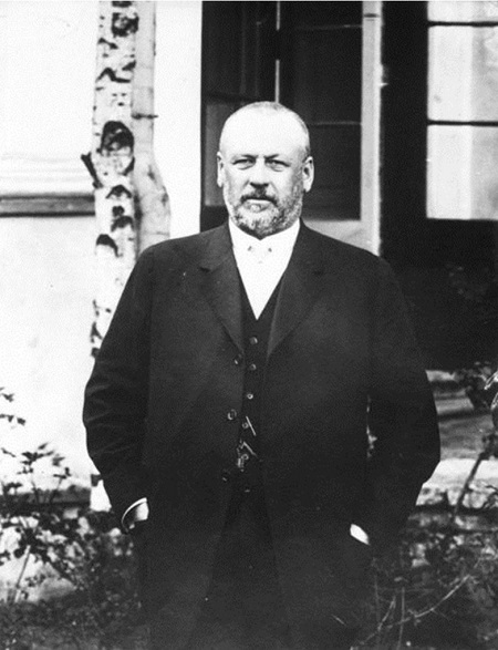 Devlet Duması Başkanı Mihail Rodzianko (1859-1924) (1911-1917)
