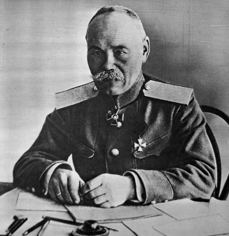 General Mihail Alekseyev (1857-1918), Çar II. Nikolay'ın Genelkurmay Başkanı
