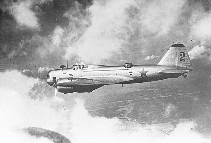 DB-3 bombardıman uçağı