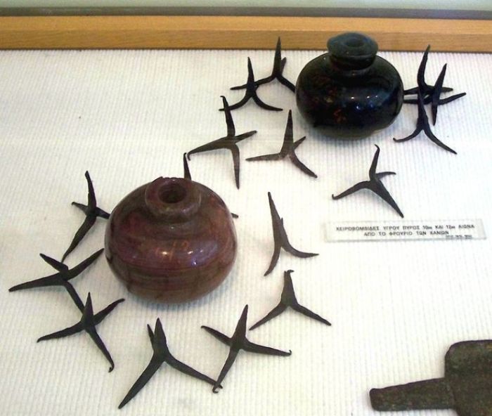 Rum Ateşi kil çömlek bombaları, Hanya, 10. ila 12. yüzyıl.