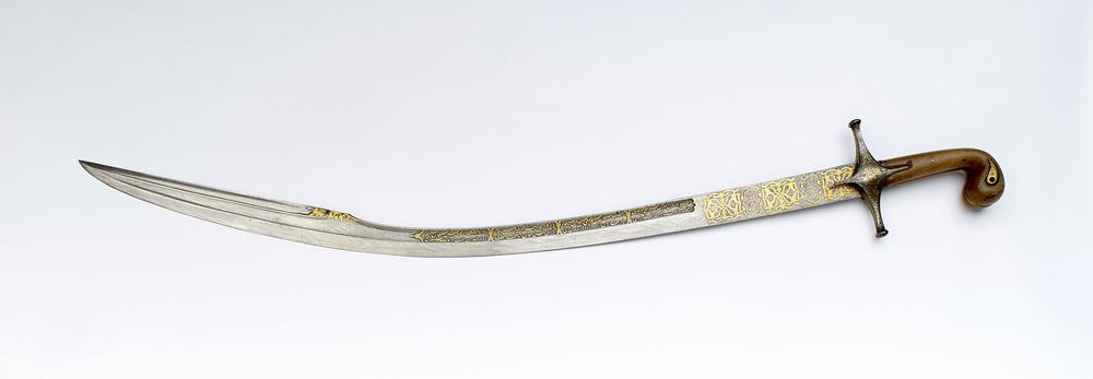 1789-1807 üretimi bir Türk kılıcı. III. Selim'in adı yazılı.