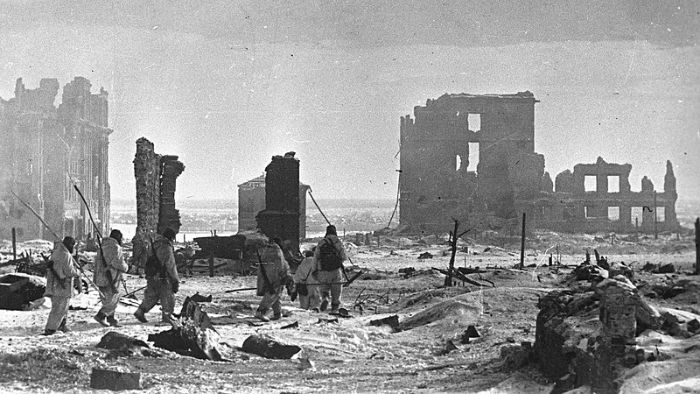 Alman işgalinden kurtulduktan sonra Stalingrad kent merkezi.