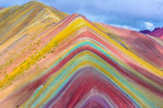 peru gökkuşağı dağı vinicunca