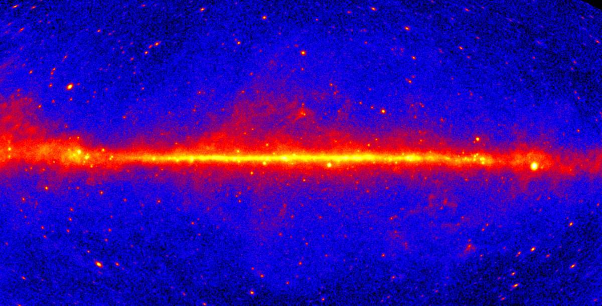 NASA'nın Fermi Gama Işını Uzay Teleskobu'ndaki LAT cihazından alınan beş yıllık verilere dayanarak kaydedilen gama ışınları.