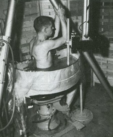 Pan tarayıcısı, 1957. O günlerde görüntüyü oluşturacak bilgisayar yoktu. Ekip fotoğraf filmi kullandı.