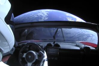 tesla roadster starman