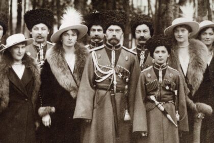 II. Nicholas ve Romanov ailesi