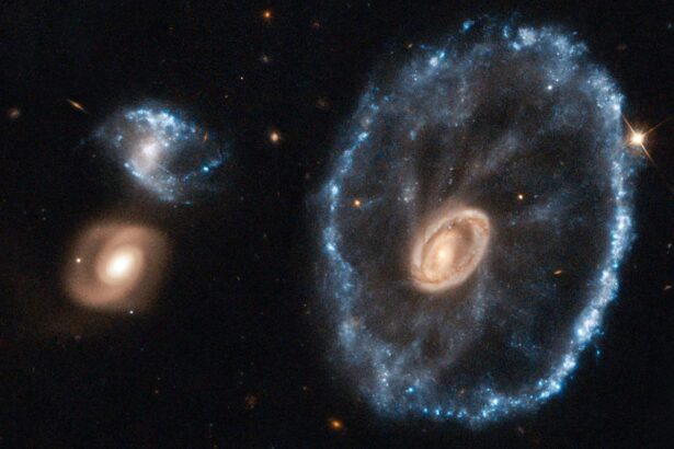 araba-tekeri-galaksisi