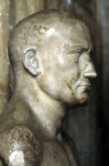 Publius Cornelius Scipio, mermer büst; Capitoline Museums, Roma.