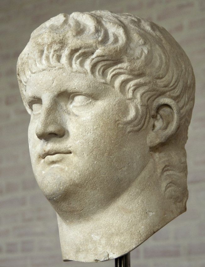 İmparator Neron'un büstü.