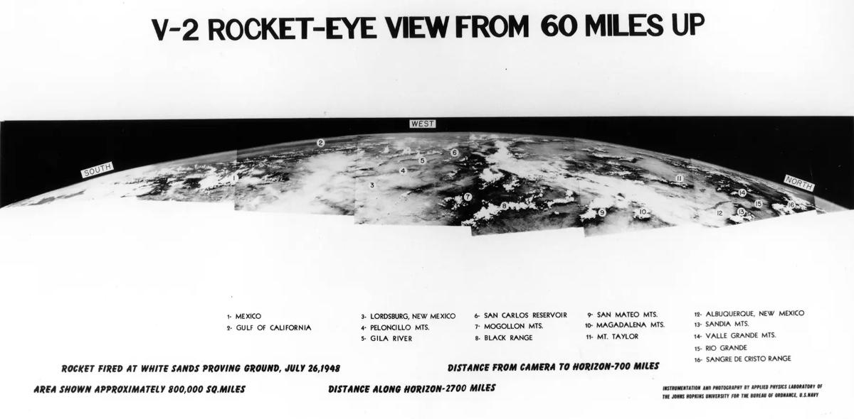 105 km yükseklikten çekilmiş V-2 görüntülerinin birleştirilmiş panoraması. Dünya ve uzayın ilk fotoğrafı.