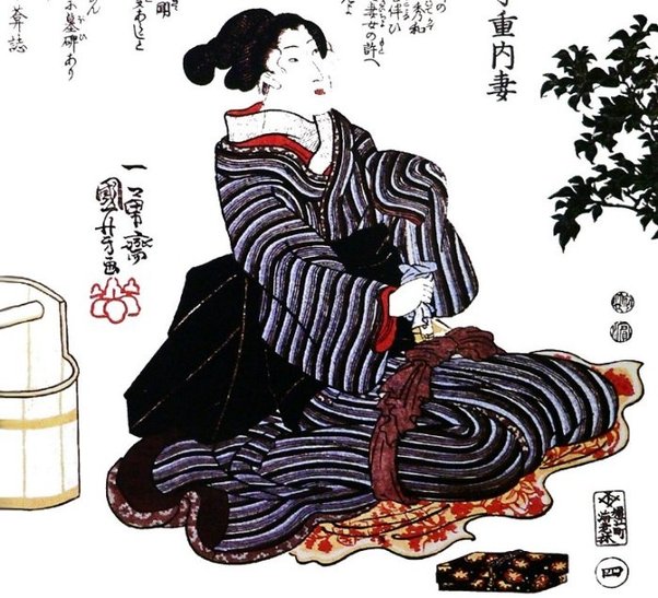Japon kadınlarının seppuku ritüeli biraz daha farklıydı.
