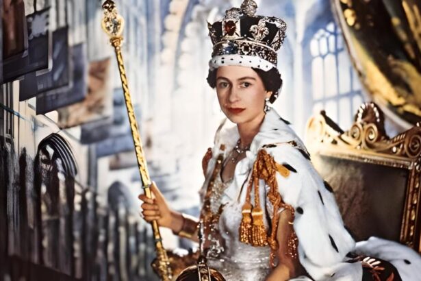 Elizabeth-II-of-the-United-Kingdom-biography-2