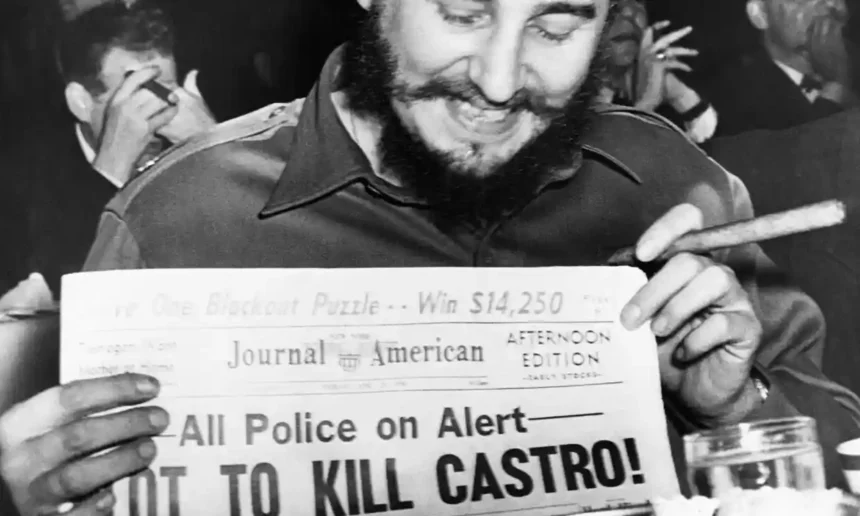 Fidel Castro displays mur 009