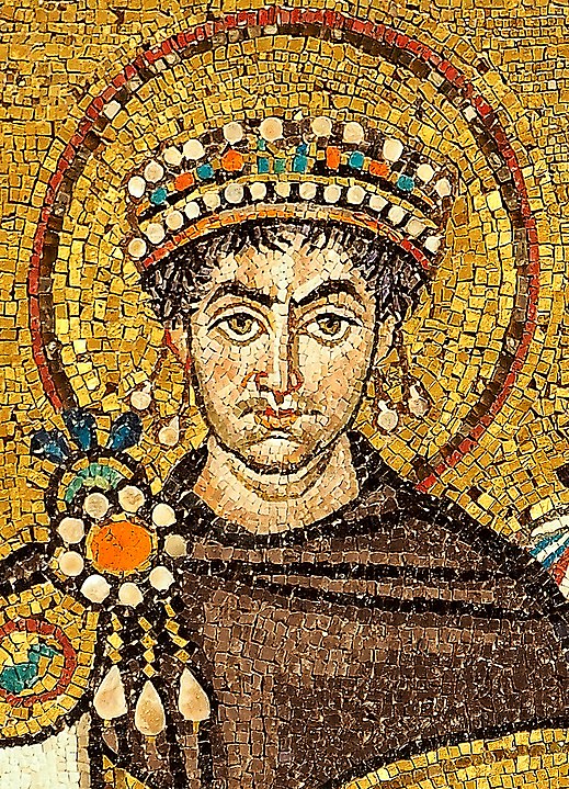 Büyük Jüstinyen olarak da bilinen I. Justinianus'un mozaiği
