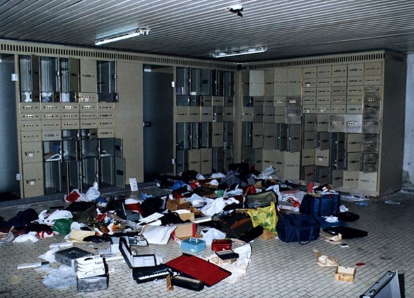 Antwerp Elmas Merkezi hırsızlığı - Antwerp, Belçika, Şubat 2003