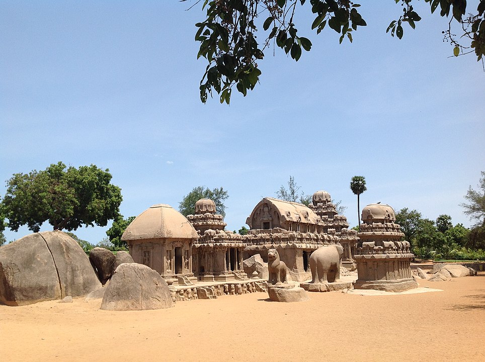 Mahaballipuram, Tamil Nadu'da Beş Ratha
