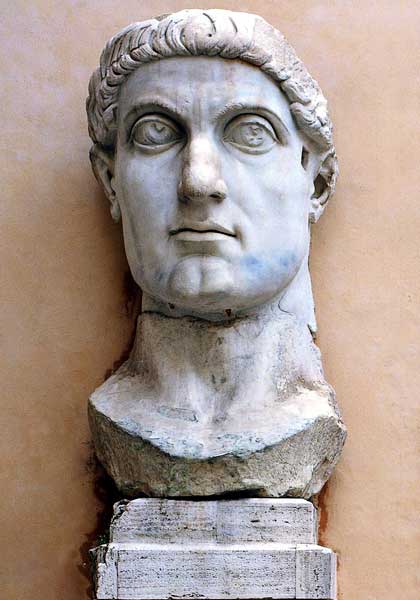 Büyük Konstantin'in devasa başı, MS 313-324, Capitoline Müzeleri, Roma
