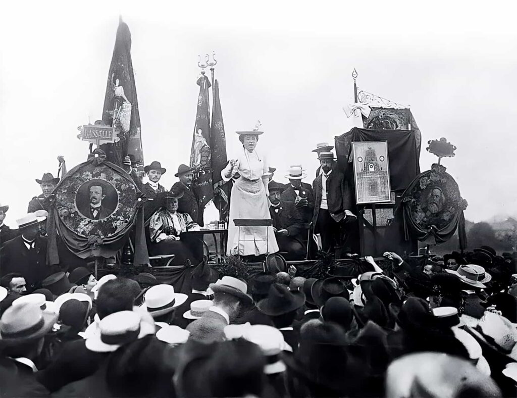 Rosa Luxemburg Uluslararası Sosyalist Kongre 