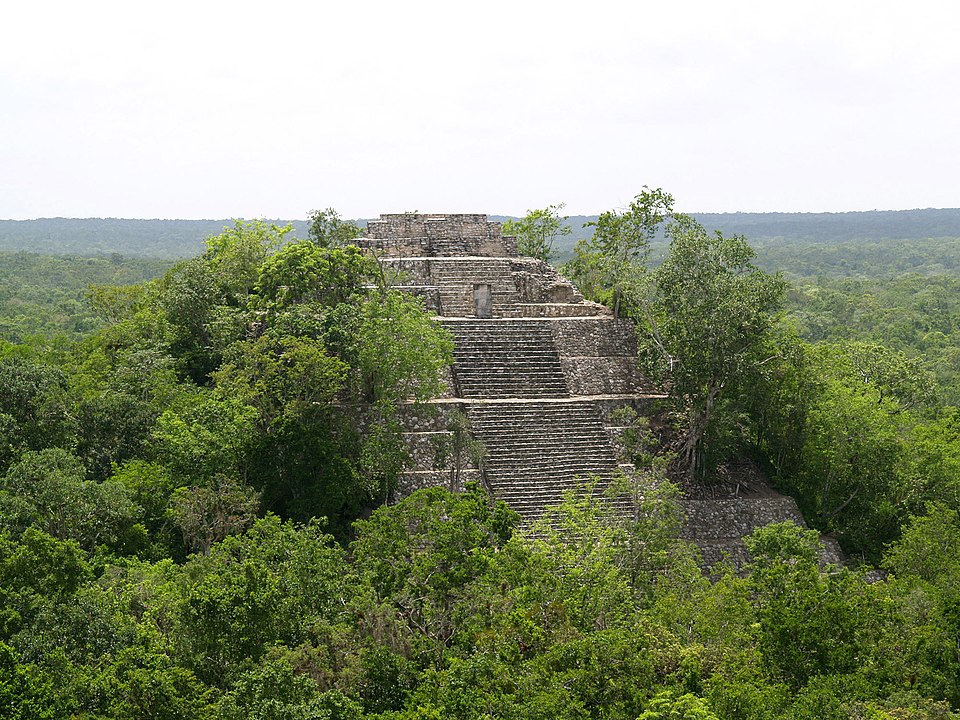 Calakmul, Klasik dönemin en önemli şehirlerinden biriydi.

