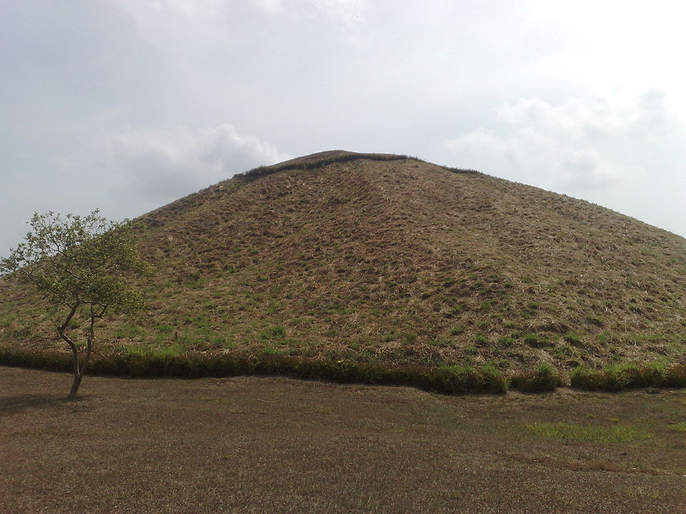 La Venta, Tabasco'daki büyük piramit
