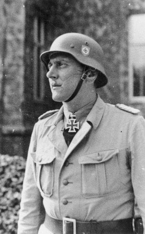 Skorzeny, Waffen SS Sonderverband z.b.V. Friedenthal özel kuvvetler biriminin komutanı olarak, 1943
