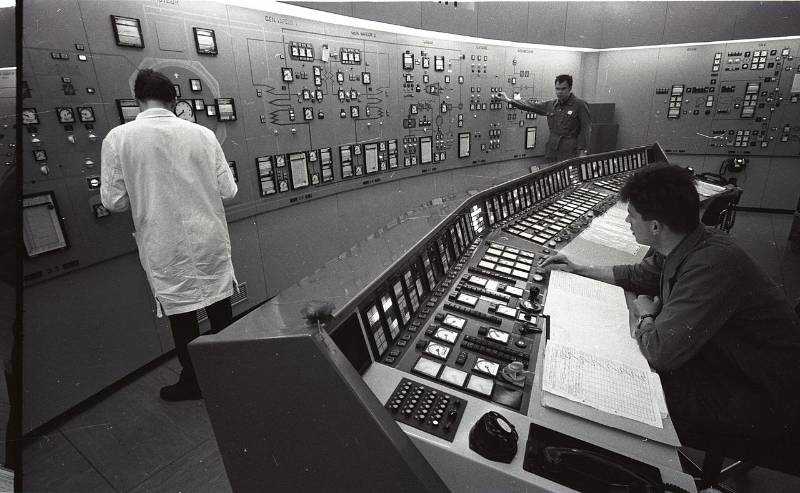 Lucens'te hizmet dışı bırakılan deneysel nükleer reaktör.