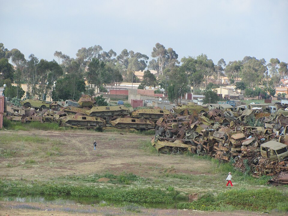 Asmara yakınlarındaki tank mezarlığı