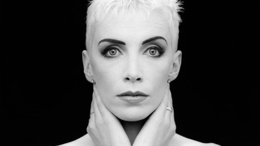 Annie Lennox apple bing