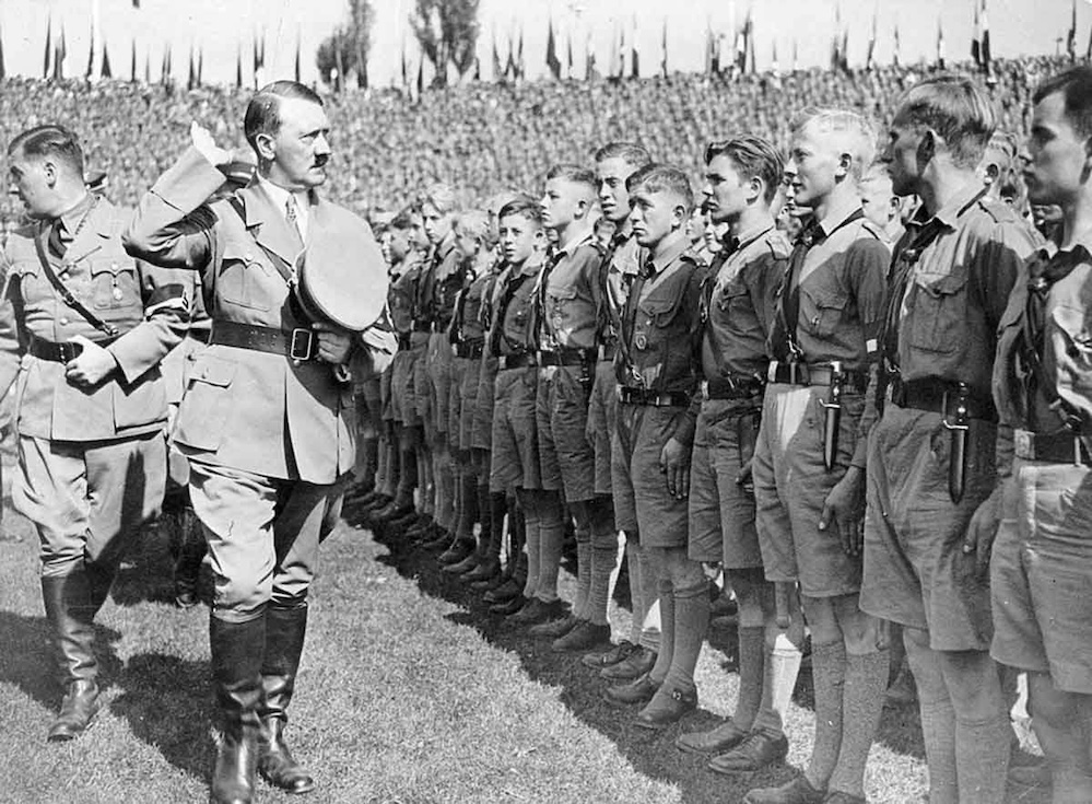 Adolf Hitler, Hitler Gençliği