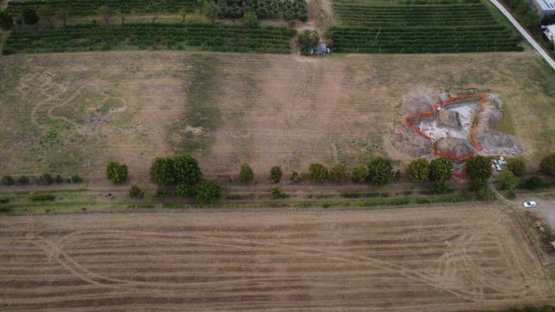 Roma köyü Fiumana'daki kazıların genel görünümü