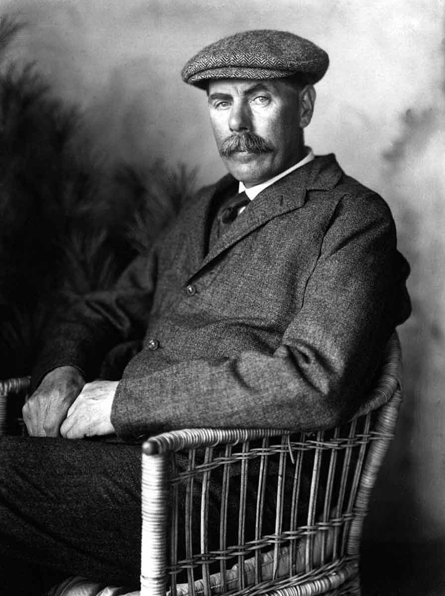 Portrait of James Braid. Kaynak: National Club Golfer
