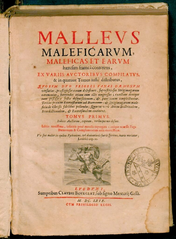 Malleus maleficarum'un bir kopyası.